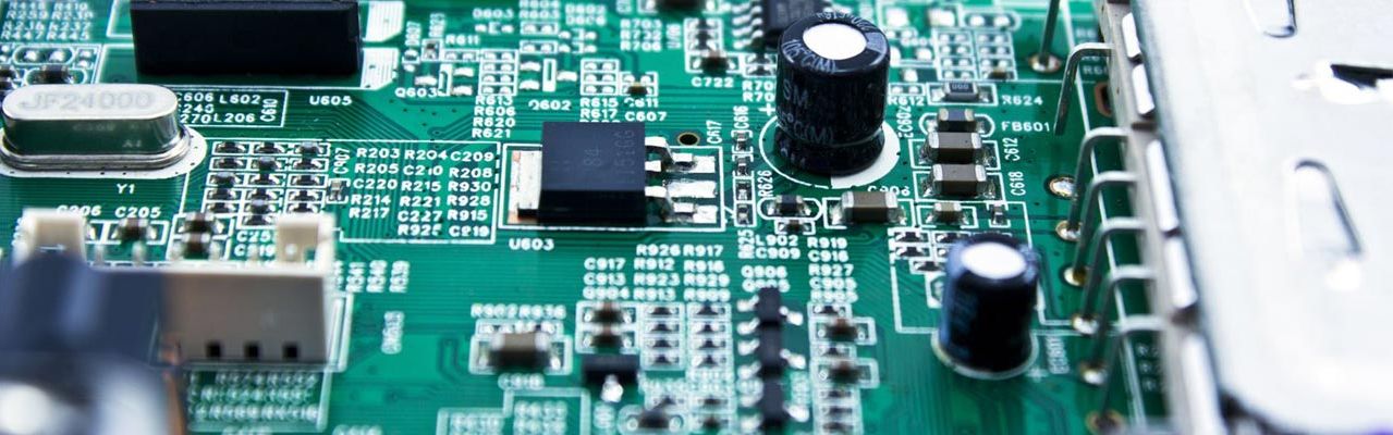 10% en serveis de reparació d'equips informàtics - 5% en venda de hardware